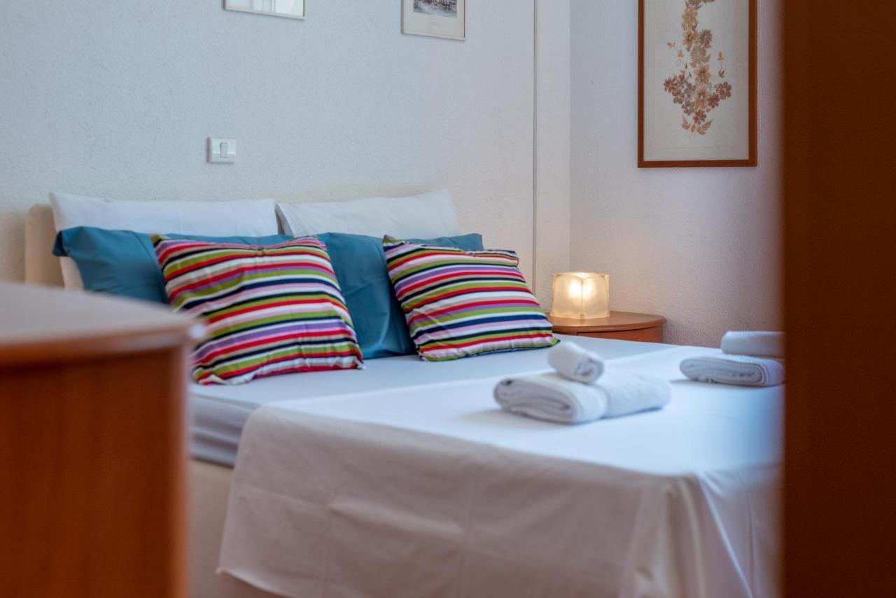 Apartment Bruno Trogir Extérieur photo