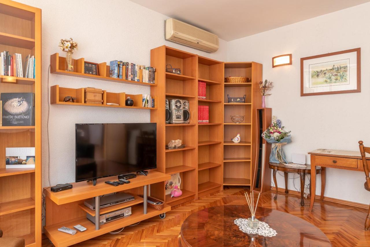 Apartment Bruno Trogir Extérieur photo